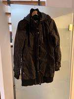 Bench. Winterjacke mit Kapuze schwarz Gr. M Hessen - Rödermark Vorschau
