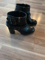 Buffalo Stiefeletten Gr. 40 neu Bayern - Seubersdorf Vorschau