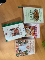 4 Stk. Kochbücher, Internationale Vegetarische Küche usw. Aubing-Lochhausen-Langwied - Aubing Vorschau