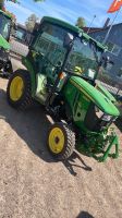 John Deere 2038R Kommunaltraktor, Kompakttraktor Niedersachsen - Barsinghausen Vorschau