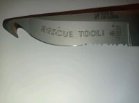 Hubertus Rescue Tool Rettungsmesser ca. 8cm Klinge - neuwertig Nordrhein-Westfalen - Neuss Vorschau