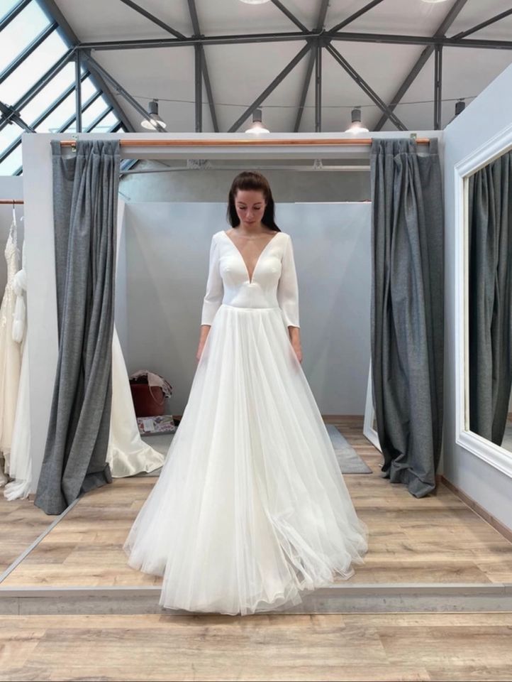 ungetragenes Hochzeitkleid von Anne Mariee aus Italien in Berlin