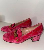 Gucci Mokassins / Loafers Größe 39 Frankfurt am Main - Eschersheim Vorschau