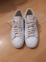 Nike ❤ Sneaker. Damen . Gr. 38,5 Niedersachsen - Schellerten Vorschau