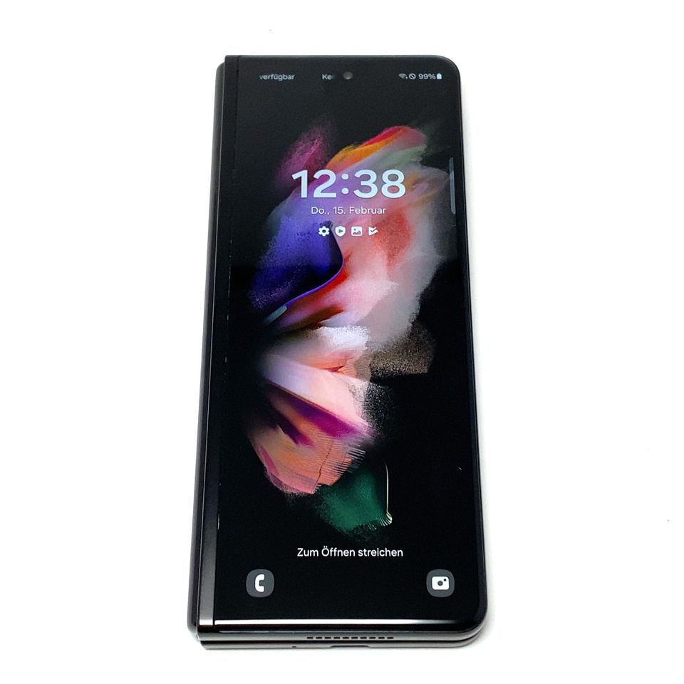 Samsung Galaxy Z Fold3 5G / 256GB - Phantom Black in Hannover
