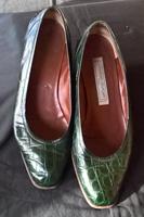 Charles Jourdan grüne Pumps in Reptiloptik Leder Paris EU 36 Niedersachsen - Munster Vorschau