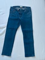 CLOSED Jeans straight slim 30 blau 28 Frankfurt am Main - Sachsenhausen Vorschau