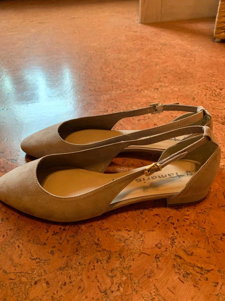 Schuhe Tamaris Ballerina Größe 42 in Hohndorf