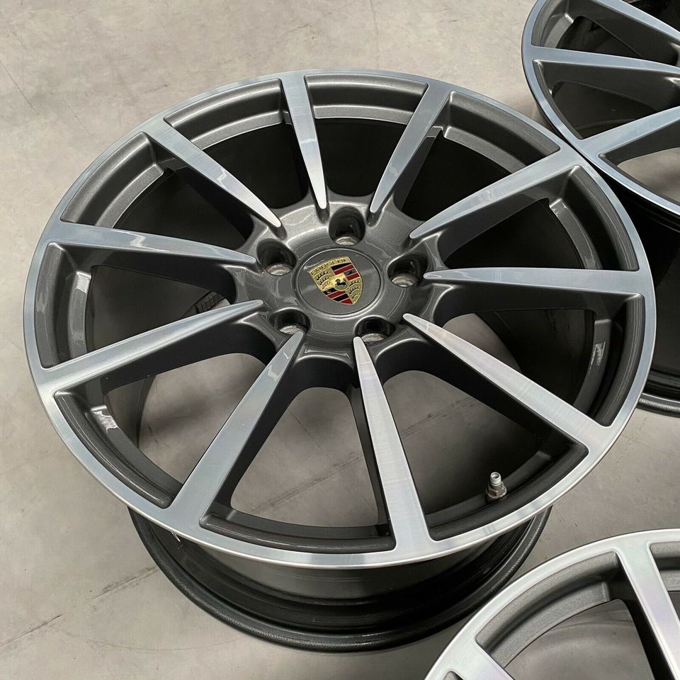 20" Original Porsche 991.2 Carrera Classic II Felgen S T ET76 neu in Efringen-Kirchen