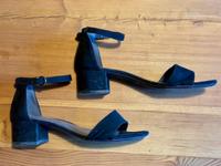 Tamaris Damen Sandale Sandalette Pantolette Schwarz Gr. 38 Thüringen - Walschleben Vorschau