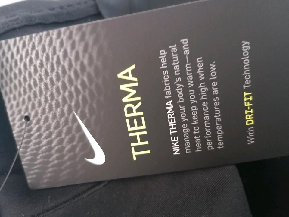 Nike Pro Dry-Fit Long-Sleeve, neu in Oppenheim