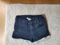 H&M LOGG washed Jeans Shorts Gr 122 Hot Pants kurze Hose Spitze Bayern - Landsberg (Lech) Vorschau