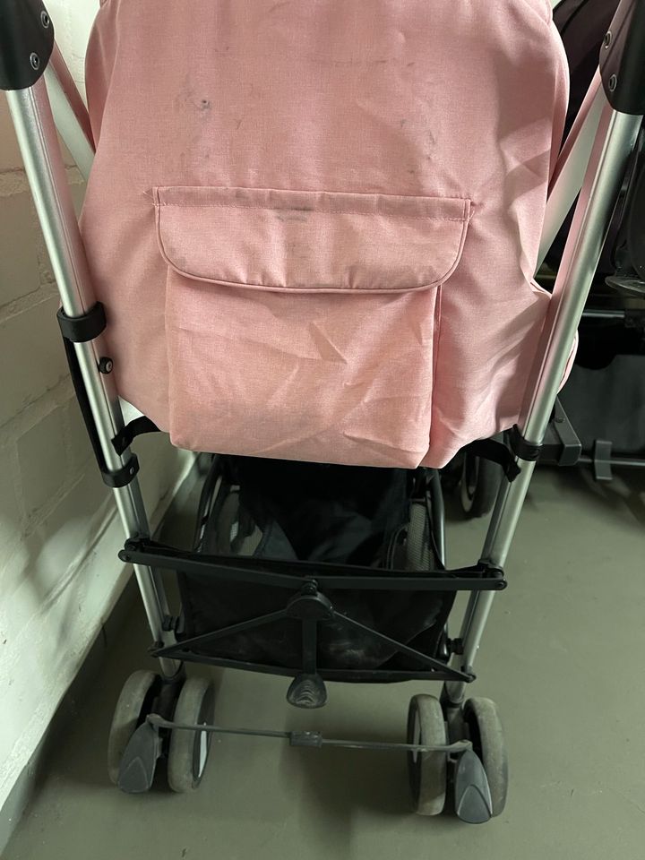 Schirm Buggy grau-rosa in Duisburg