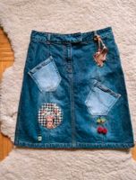 Unikat * Frida Kahlo Jeansrock Rock Gr. S M 36 38 Denim upcycling Niedersachsen - Hameln Vorschau