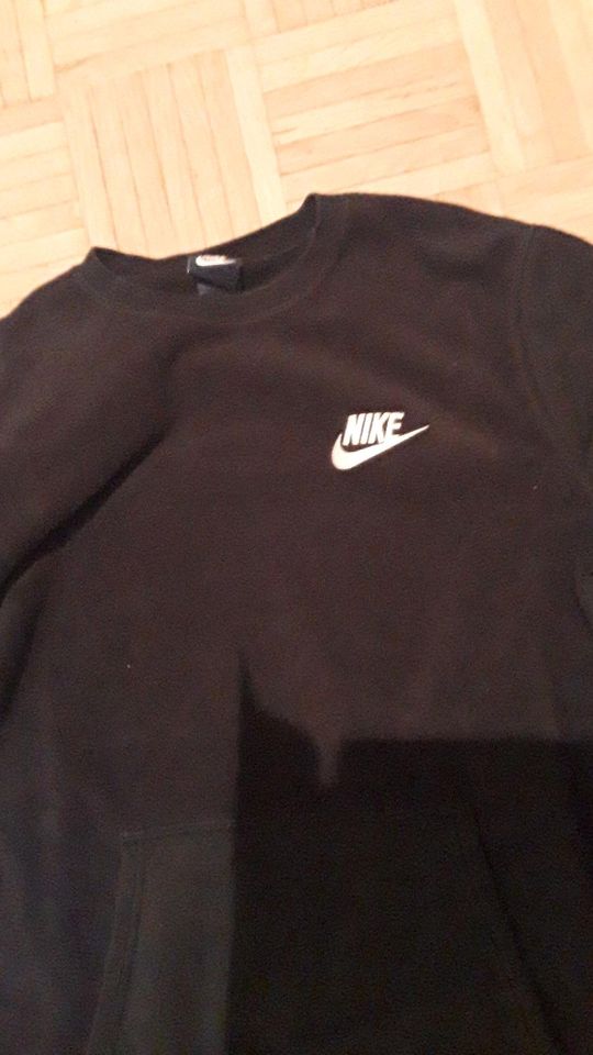 Nike Fleece Pulli schwarz M in Ibbenbüren