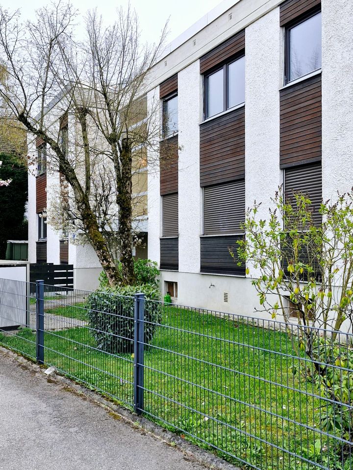 Haus im Haus / Exklusive Wohnung mit Garten (80qm), Pool und Hobb in München