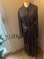 Hallhuber Kleid Midi Gr. 42 grau, neu ungetragen Brandenburg - Panketal Vorschau
