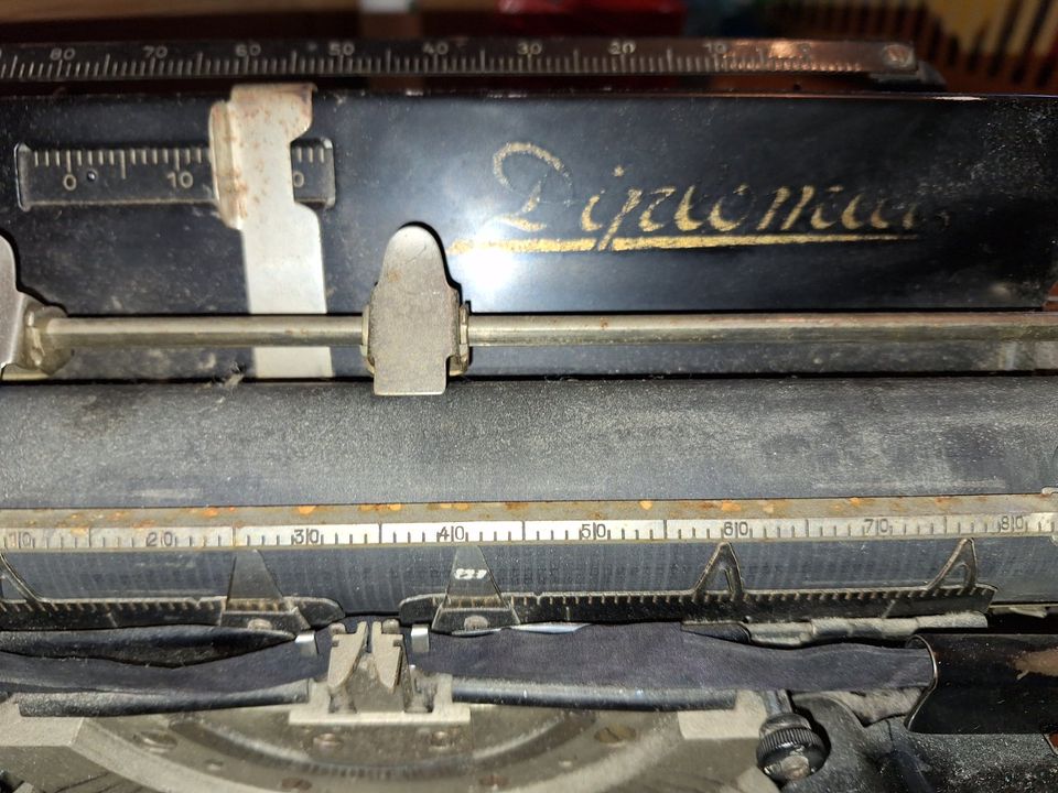 antike Schreibmaschine Diiplomat 1 gebraucht in Remagen