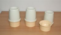 Tupperware Eierbecher Eierfreunde beige weiß Aachen - Aachen-Laurensberg Vorschau