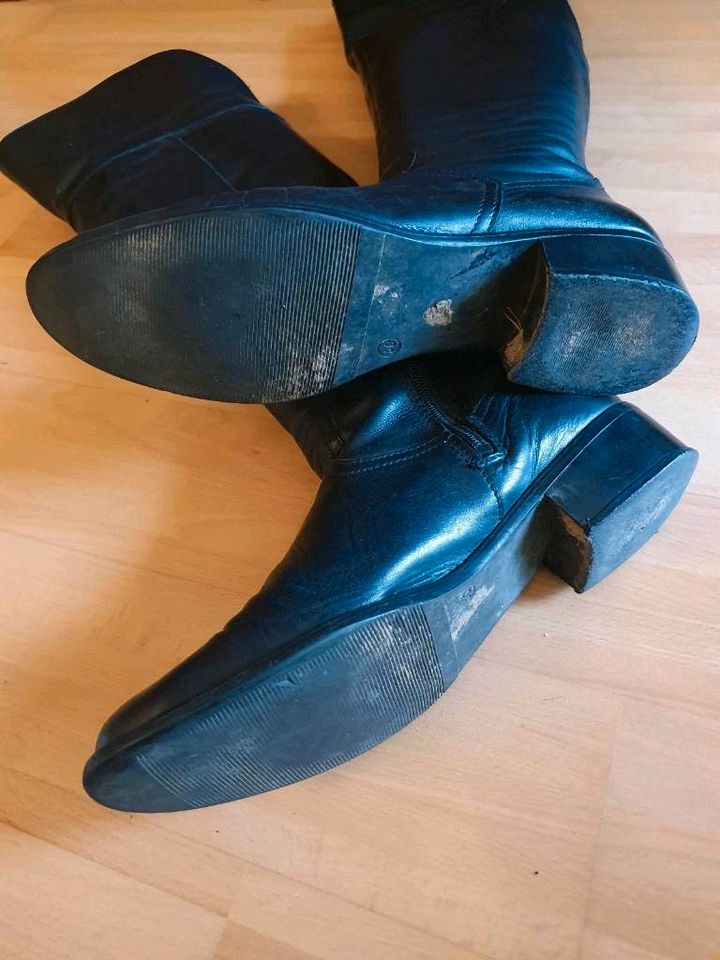 Lederstiefel Tamaris,  schwarz in Düsseldorf