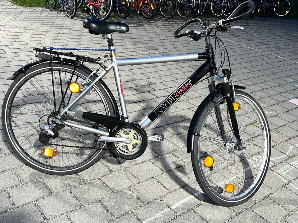Verkaufe ein 28 Zoll Fahrrad. in Landsberg (Lech)