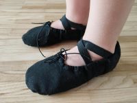 Ballettschläppchen/ Ballettschuhe/ Tanzschläppchen Größe 25 Hessen - Roßdorf Vorschau