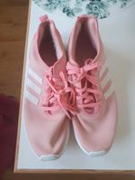 Rosa Schuhe von Adidas Hemelingen - Hastedt Vorschau