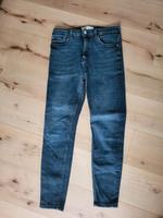 Jeans Zara, Gr.40 Nordrhein-Westfalen - Kreuztal Vorschau