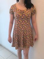 Gelbes, geblümtes Minikleid aus Japan Baden-Württemberg - Karlsruhe Vorschau