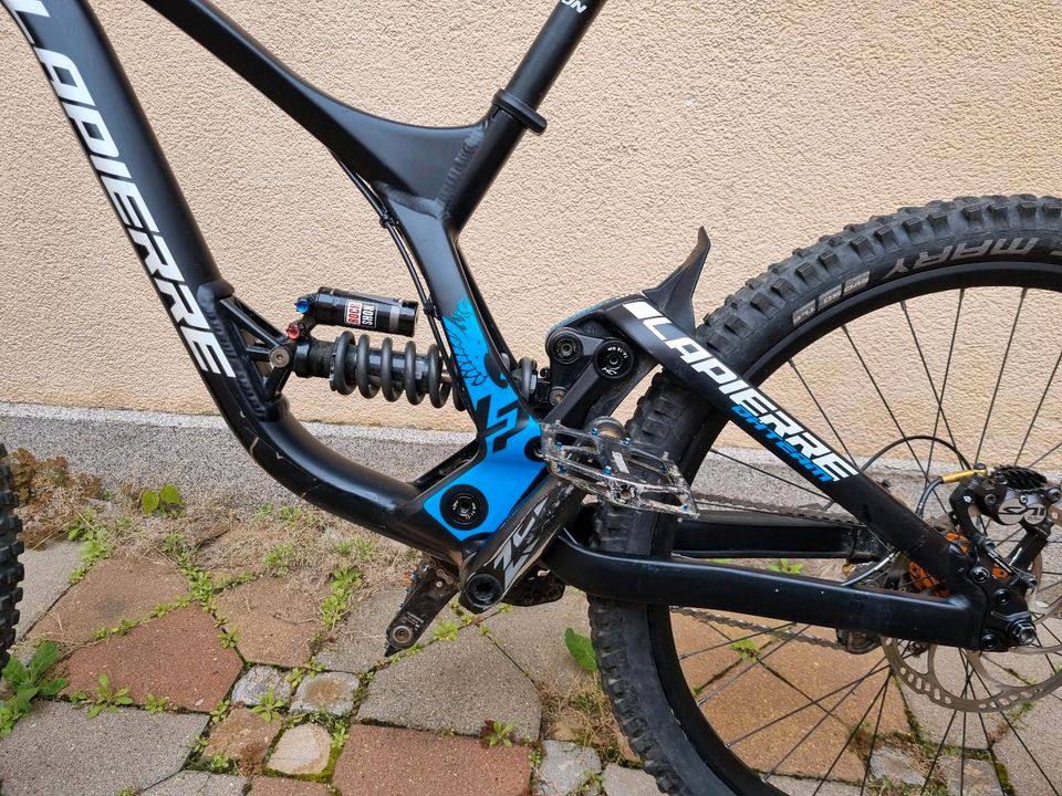 Lapierre DH 727 Downhill Bike Fully MTB in Staßfurt