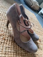 Belmondo Sling Pumps grau neuwertig Gr. 41 Stieletto Schleswig-Holstein - Strande Vorschau