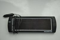 SOLARPANEL 12V AKKU ARMATURENBRETT LADEGERÄT Nordrhein-Westfalen - Vreden Vorschau