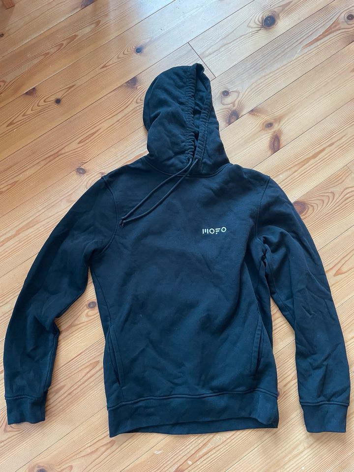 Damen Hoody in schwarz zu verkaufen in Berlin