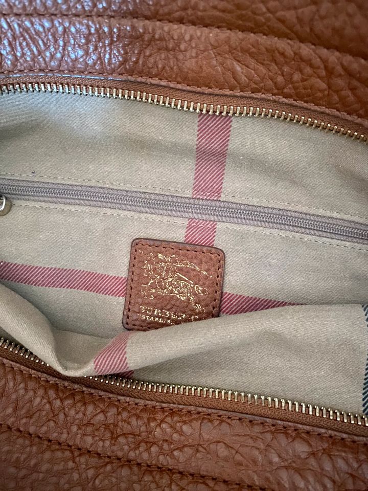 Burberry Stowell vintage canvas leder tasche ($3500 NP) in Frankfurt am Main