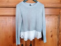 H&M Pullover mit Bluseneinsatz Gr. S hellgrau Hessen - Schlitz Vorschau