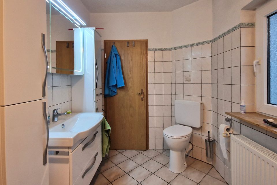 RESERVIERT! Hübsches, kleines 4-Zimmer-Haus in traumhafter Lage zwischen Schlossgarten und Weserwiesen in Langwedel