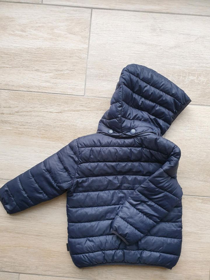 Molo Jacke 86 cm in Hürth