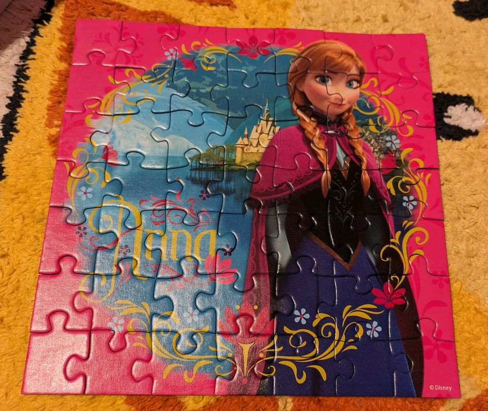 Ravensburger Puzzle Frozen Elsa Anna die Eiskönigin in Erlangen