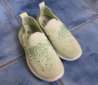 Kinder Schuhe Größe 33, grün, Strasssteine, Sneaker Rheinland-Pfalz - Helferskirchen Vorschau