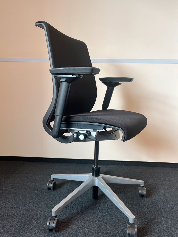 ❗️200x Steelcase Think Bürostuhl Drehstuhl Büro modern Design Designmöbel Schreibtischstuhl Verstellbar Bürodrehstuhl Hochwertig Top Funktional Chefstuhl Lordosenstütze Ergonomisch Lieferbar in Linden