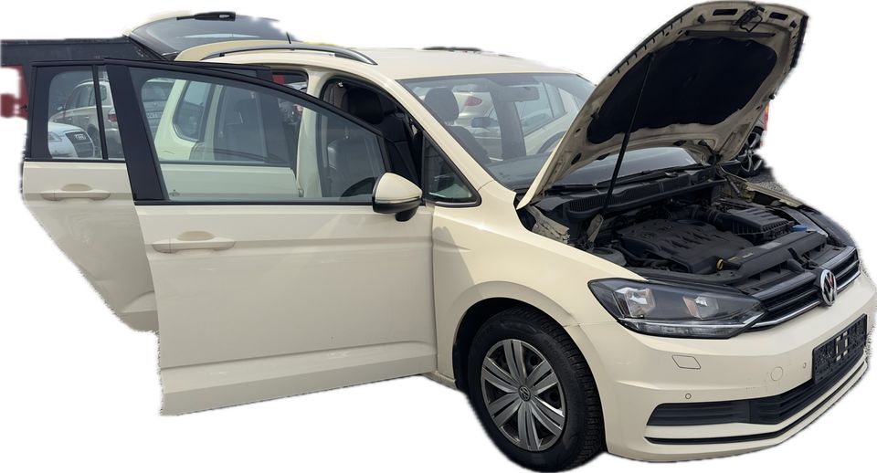 Volkswagen Touran – Speziell für den Taxi-Einsatz in Nürnberg (Mittelfr)