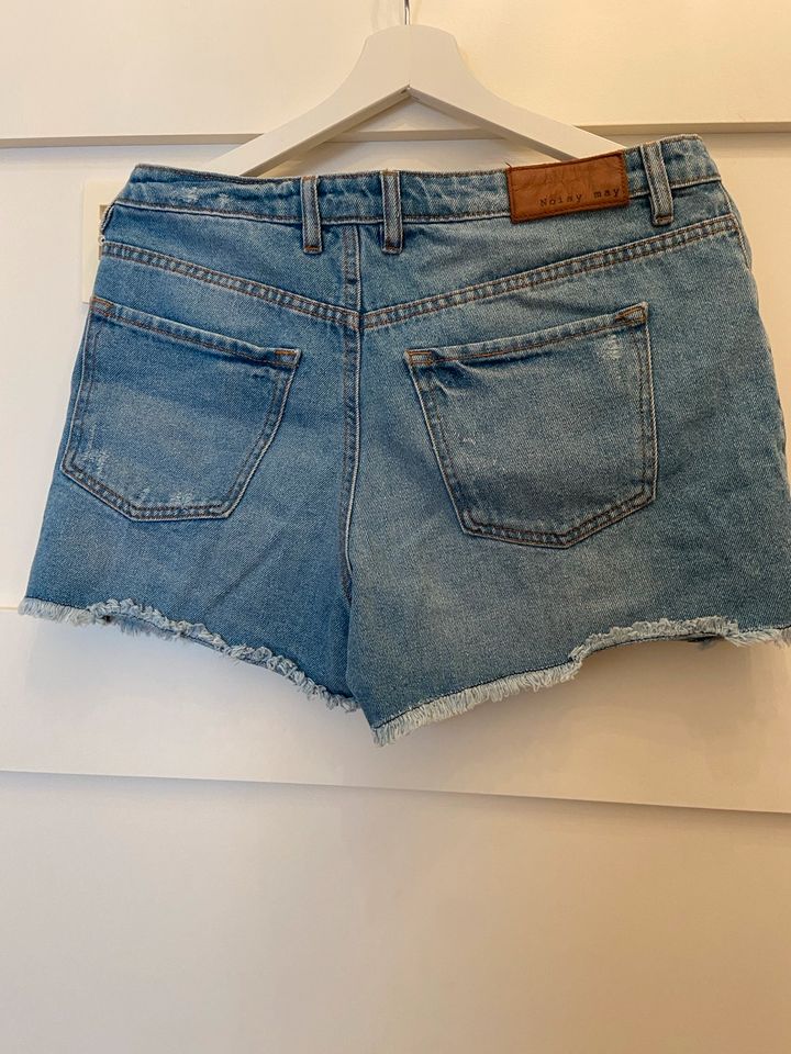 Shorts Jeansshorts M mit Perlen Noisy may p&c in Hannover