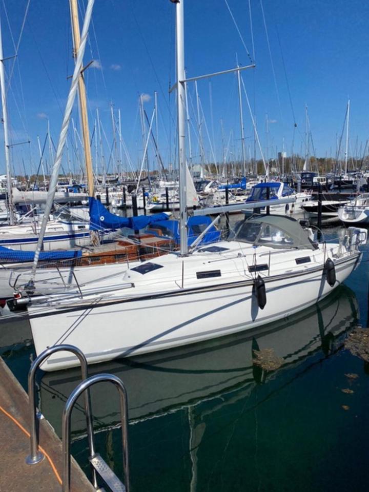 Bavaria 32 Cruiser * Baujahr 2012 image