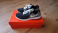 Nike Sportschuhe Sneaker FLEXEXPERIENCE  RN5  Gr. 38,5 Niedersachsen - Bad Zwischenahn Vorschau