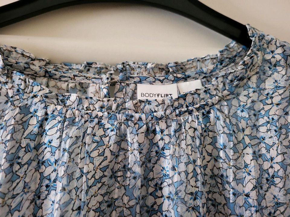 BODYFLIRT: Bluse Longbluse Tunika Gr. 52 in Halle