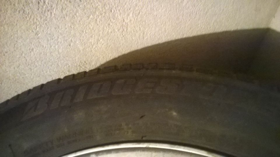 Bridgestone autoreifen mit Alufelgen 205/55 R16 4 stück in Adelsdorf