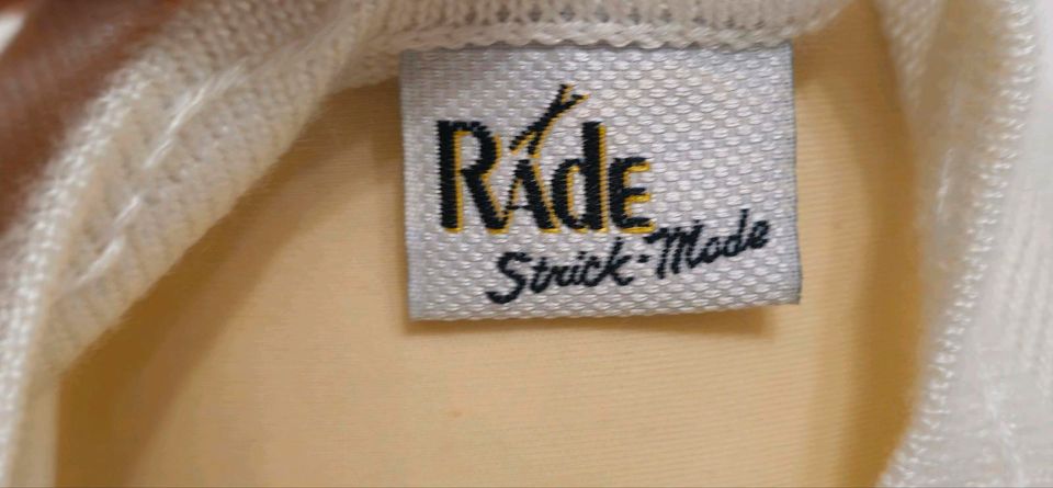 Rade Damen Strickpullover Pulli Wolle Strickjacke weiß 42 WIE NEU in Dortmund