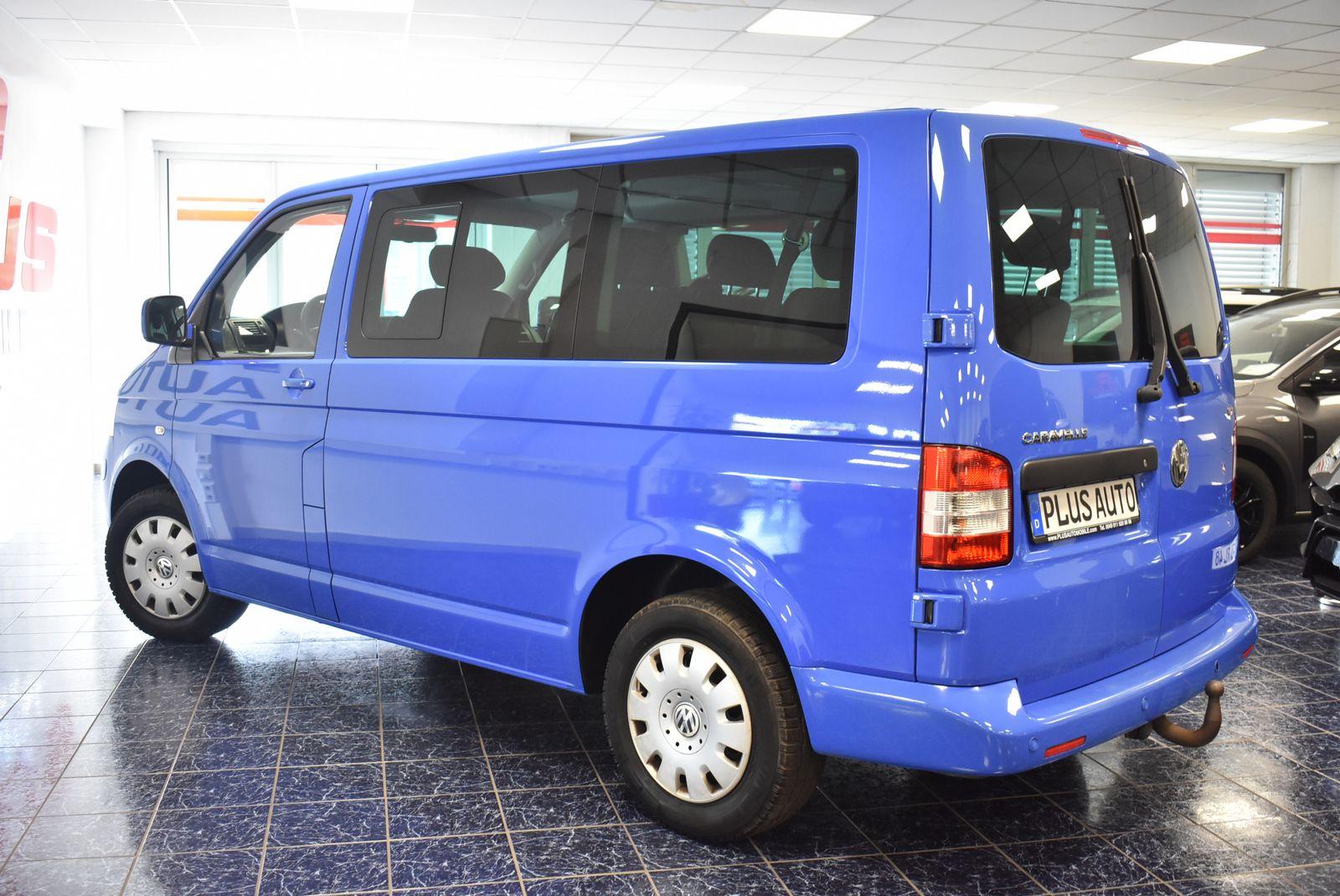 Abbildung des Autos Volkswagen T5 Caravelle …