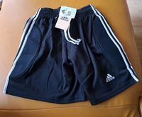 Neue kurze Adidas gepolsterte Fußball Torwart Shorts, Hose,Gr.M Hamburg-Mitte - Hamburg Horn Vorschau