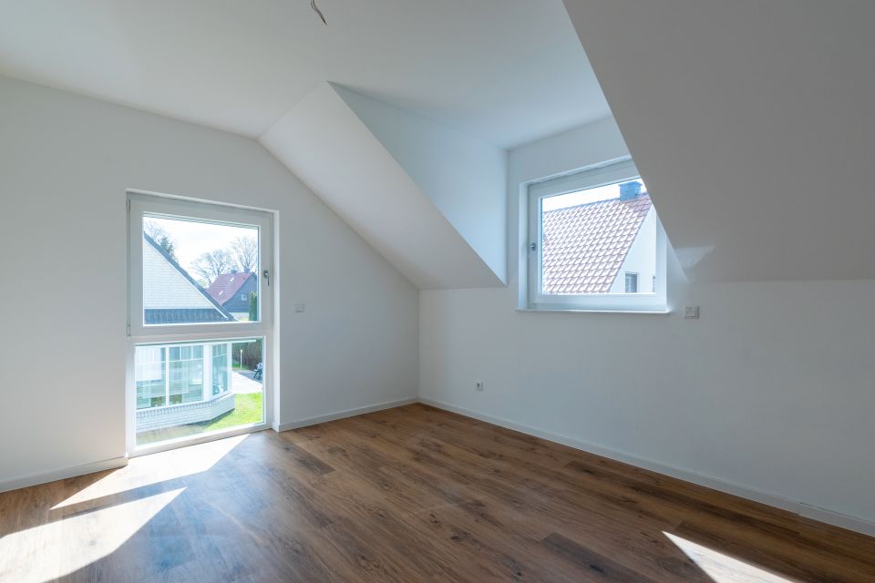 Vermietetes (Neubau-) Einfamilienhaus in ruhiger, satdtnaher Lage und solider Rendite zu verkaufen! in Oldenburg